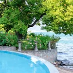 Beautiful On The Lake, Pool & Parking - Nr 124