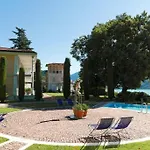 Beautiful On The Lake, Pool & Parking - Nr 124 Apartmán *