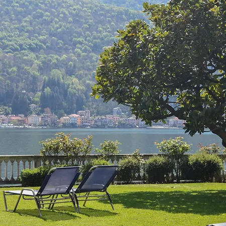 Apartment Beautiful On The Lake, Pool & Parking - Nr 124 *