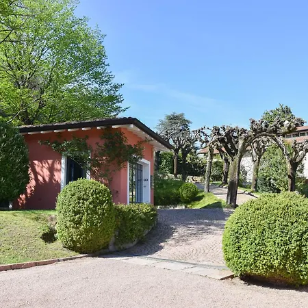 Beautiful On The Lake, Pool & Parking - Nr 124 *