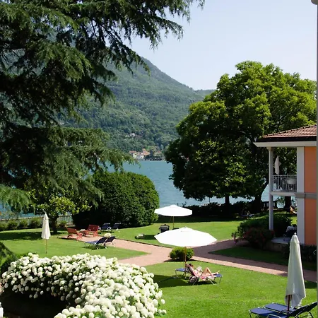 Beautiful On The Lake, Pool & Parking - Nr 124 Apartment