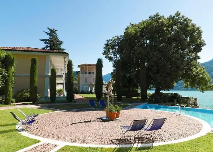 Beautiful On The Lake, Pool & Parking - Nr 124 Daire *