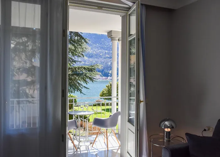 Beautiful On The Lake, Pool & Parking - Nr 124
